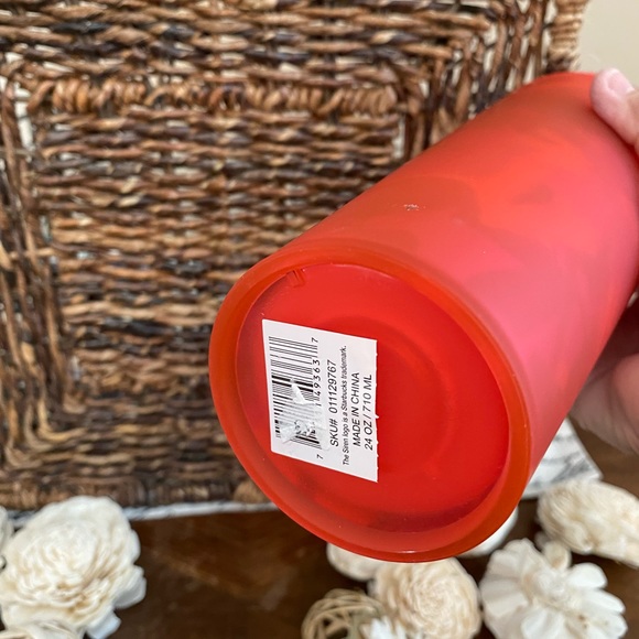 Brand New- 24oz Starbucks Hawaii Tumbler - Picture 6 of 6